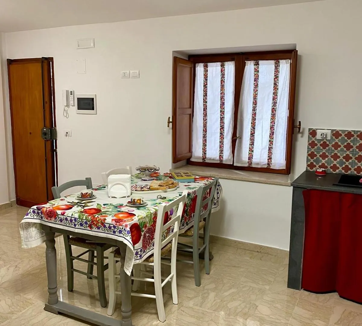 La Mia Casetta Al Politeama Palermo Apartment