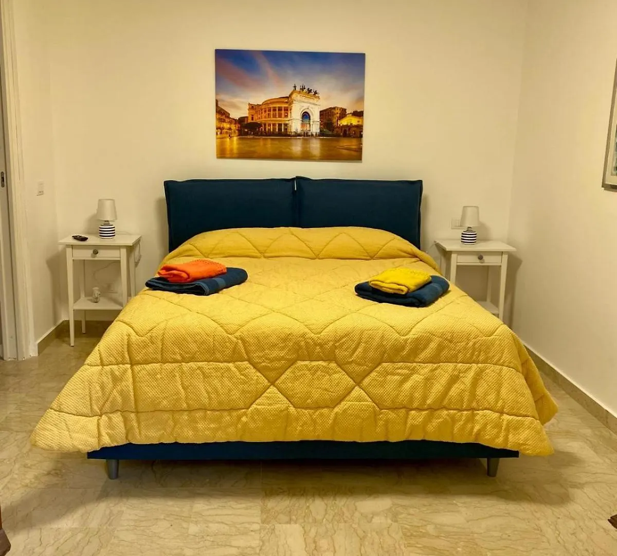 La Mia Casetta Al Politeama Palermo Italy