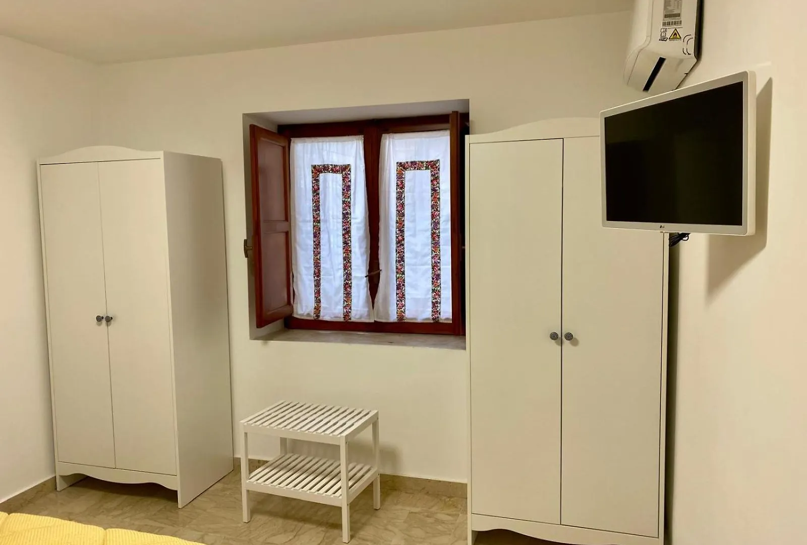 Apartment La Mia Casetta Al Politeama Palermo Italy